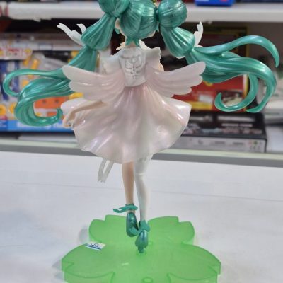 خریدقیمتفیگور انیمه هاتسونه میکو