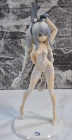 خرید قیمت فیگور هاتسونه مو بلند